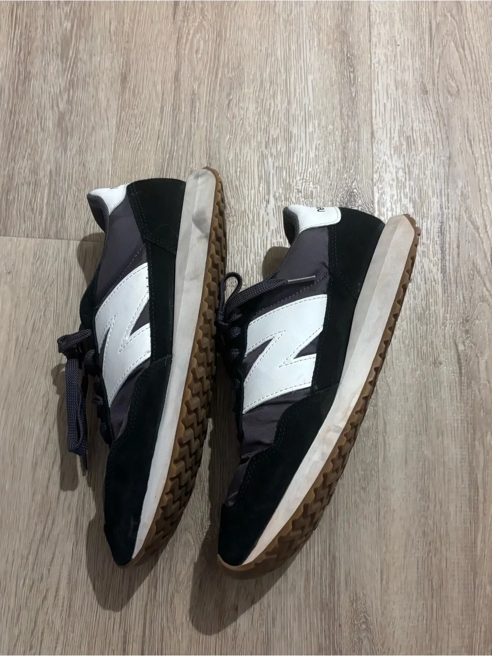 New Balance Women's Black, White & Brown Retro Runner Sneakers